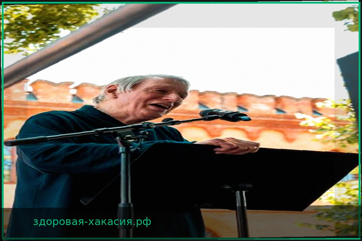 Не ищите его в пепле, ищите в жизни и в людях, которых он любил: Дон Чотти вспоминает друга Карлина